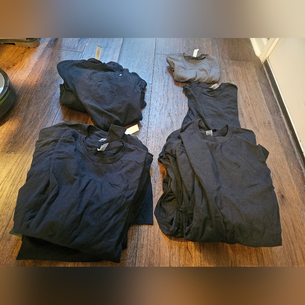 Gildan And George Short Sleeve Solid Blank Tee Shirts Various Size And Color. 